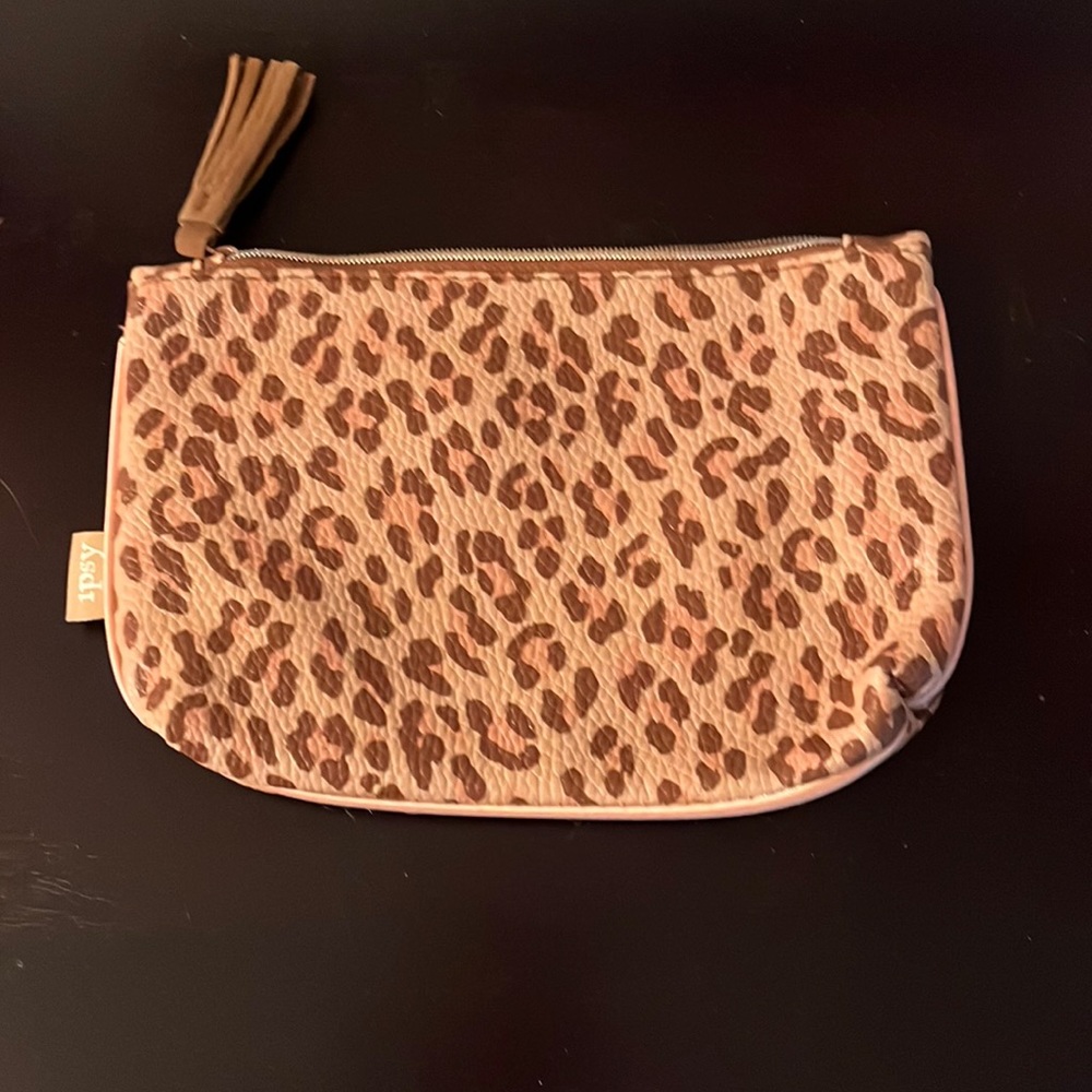 Ipsy glam bag